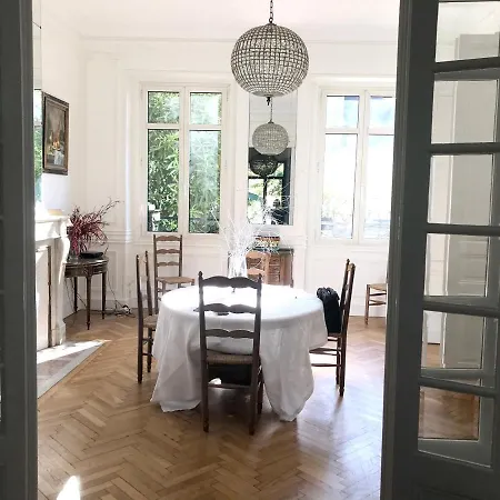 De 4 Chambres Avec Piscine Privee Jardin Amenage Et Wifi A Villa Bordeaux